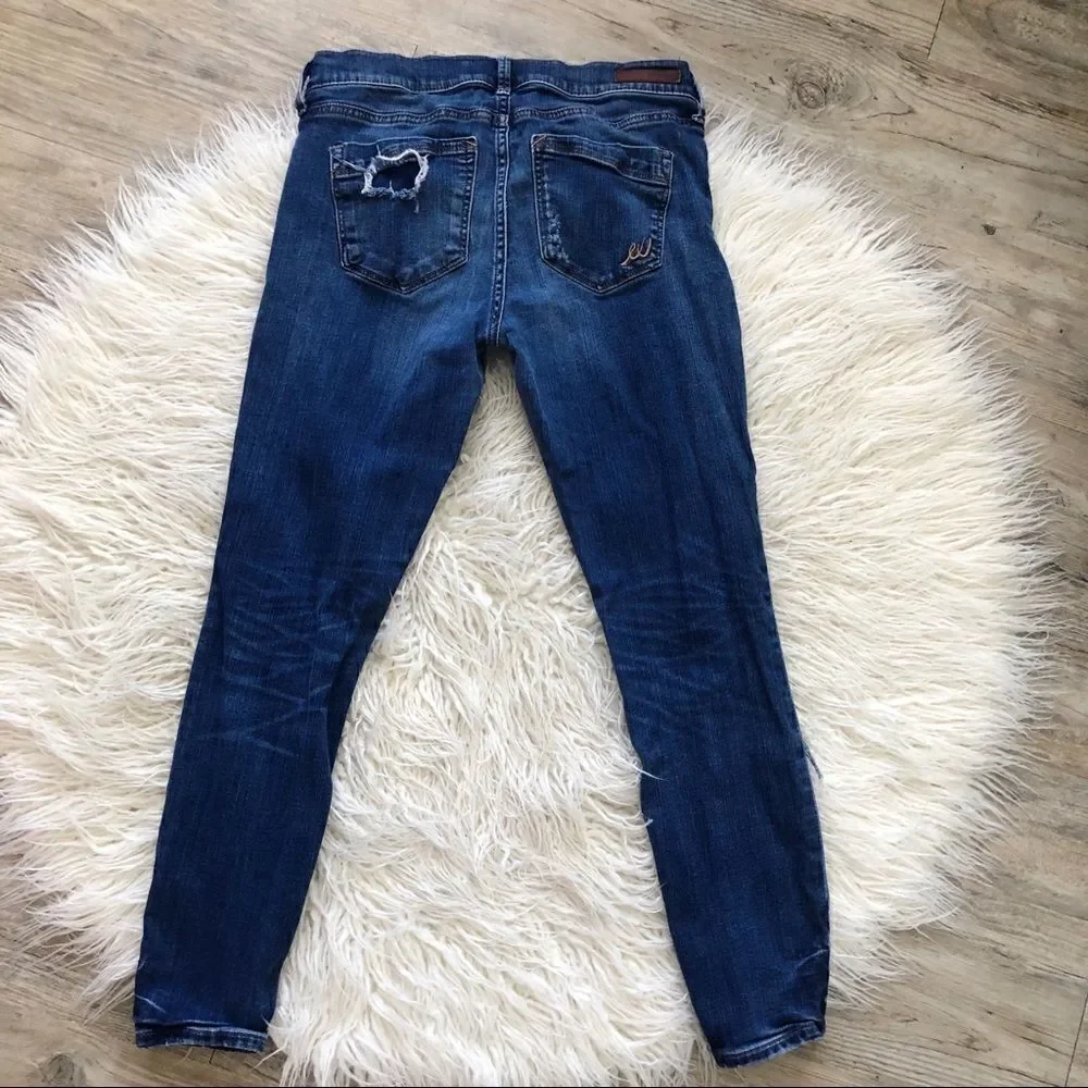 Destroyed Express Jeans  - Picture 7 of 8